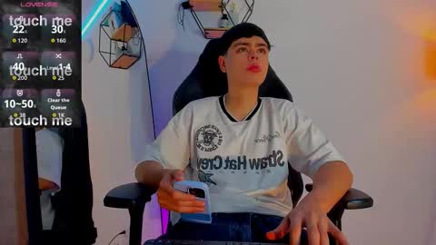  40 OFF TODAY online show from 09.14.25