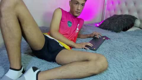 IM MAXPASSION online show from 10.22.25