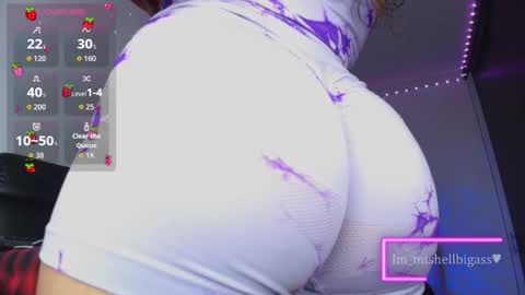 Snapshot of im_miabigass chatting on 11.17.25 Mishell Martinez INSTAGRAM im mishellbigass online show from 11.17.25