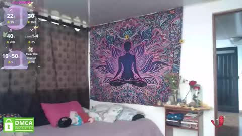 Snapshot of im_moonlight chatting on 02.25.26 Cutie pie online show from 02.25.26