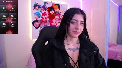 Snapshot of im_rosse_ chatting on 12.27.24 Jade Rosse online show from 12.27.24