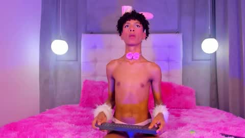 Snapshot of im_sky_ chatting on 02.25.26 im_sky_ online show from 02.25.26