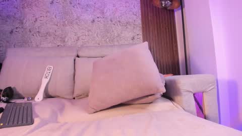 im_tyra online show from 12.11.24