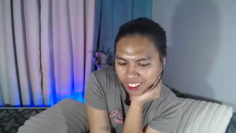 Snapshot of im_ur_girl_demure chatting on 07.30.26 kyline online show from 07.30.26