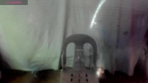 ella may online show from 10.03.25