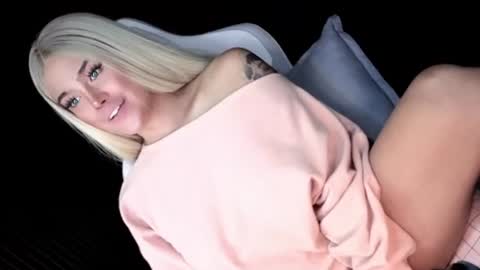 Candy Moore online show from 06.27.26