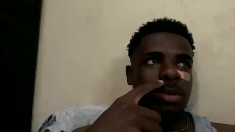 Snapshot of imaking01 chatting on 12.04.24 imaking01 online show from 12.04.24