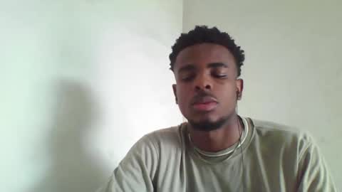 Snapshot of imaking01 chatting on 09.17.25 imaking01 online show from 09.17.25