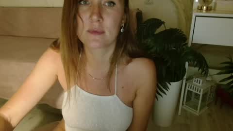 Carrie online show from 04.14.26