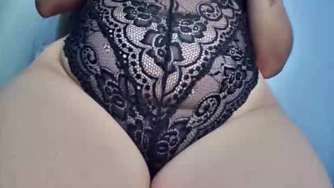 mia latina online show from 02.04.26