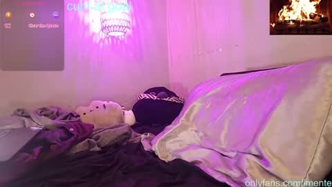 Snapshot of imentet chatting on 11.08.25 imentet online show from 11.08.25