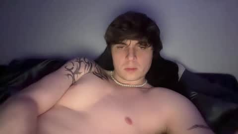 Snapshot of imfittwink22 chatting on 01.18.25 imfittwink22 online show from 01.18.25