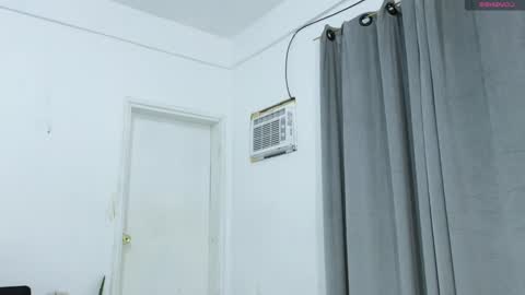 Snapshot of imhaymed chatting on 02.01.25 Haymed Montao online show from 02.01.25