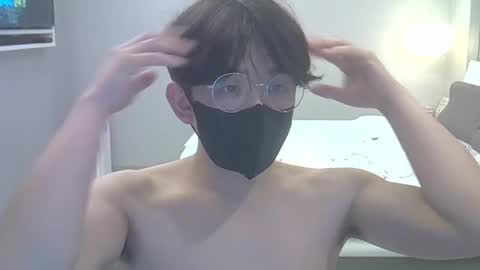 Snapshot of imlowerlife chatting on 12.21.24 imlowerlife online show from 12.21.24