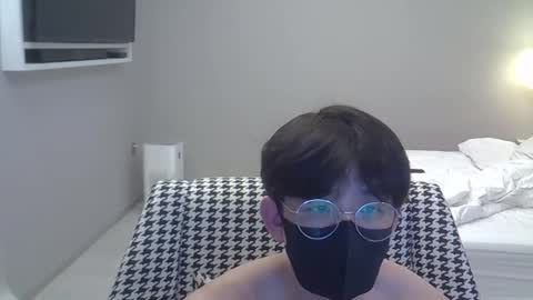 Snapshot of imlowerlife chatting on 01.25.25 imlowerlife online show from 01.25.25