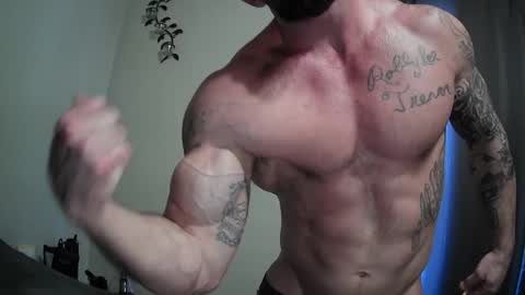 Majordadbod101 online show from 01.13.25