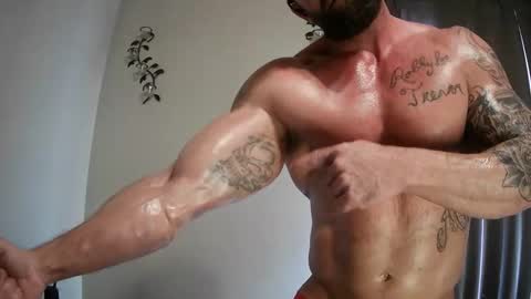 Majordadbod101 online show from 02.25.25