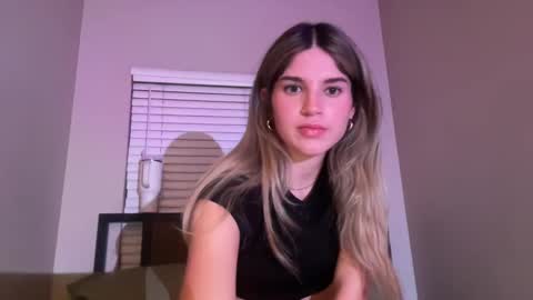 Snapshot of imrubyy chatting on 01.07.25 RUBYY 3 online show from 01.07.25