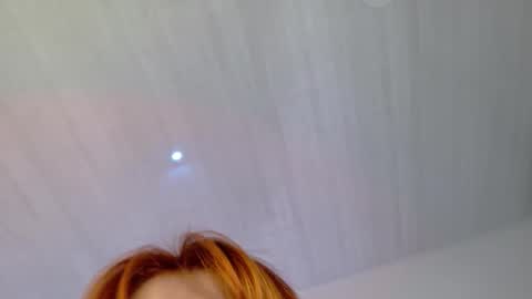 Snapshot of imsiennabellucci chatting on 11.04.25 Sienna online show from 11.04.25