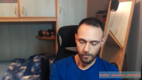 Snapshot of imsimo chatting on 09.30.25 Simo online show from 09.30.25