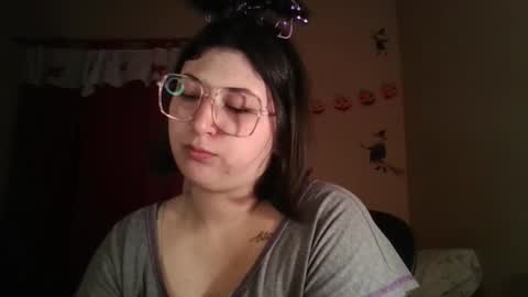 Snapshot of imsohornydacom chatting on 10.25.25 Florencia online show from 10.25.25