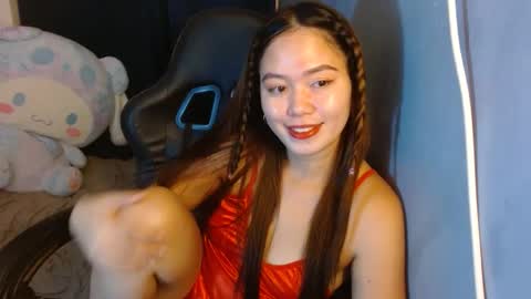 Snapshot of imyourkitty06 chatting on 12.04.24 jane online show from 12.04.24