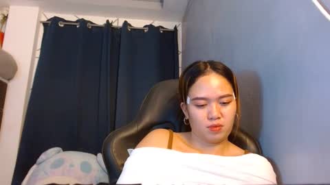 Snapshot of imyourkitty06 chatting on 12.12.24 jane online show from 12.12.24