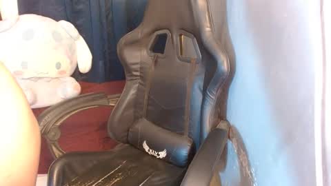 Snapshot of imyourkitty06 chatting on 12.13.24 jane online show from 12.13.24