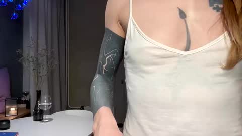 oksana  online show from 10.12.25