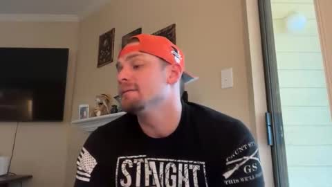 Snapshot of inamate93 chatting on 02.10.26 Inmate1993 online show from 02.10.26