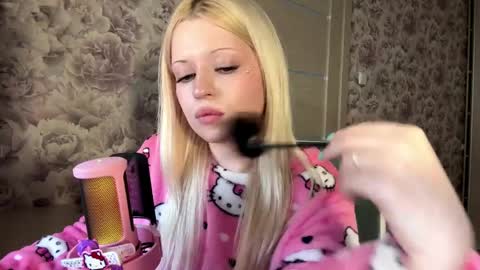 Lola online show from 04.01.26