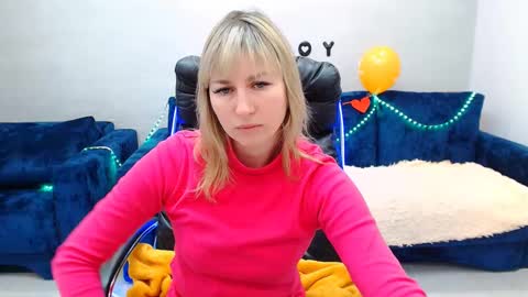 incredible_ariela online show from 02.22.25