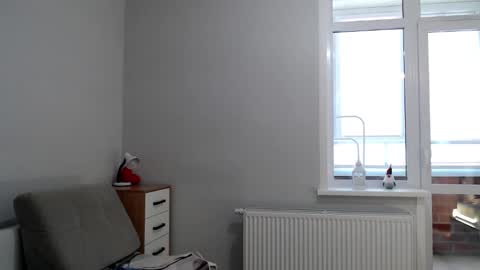 Della online show from 02.09.25