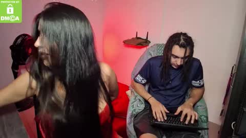 Snapshot of incubus2sucubus chatting on 10.25.25 incubus2sucubus online show from 10.25.25