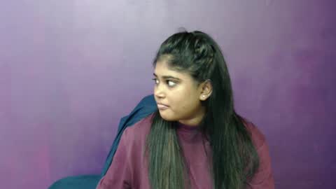 Melz online show from 02.25.25