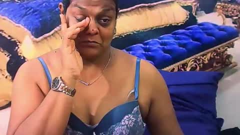 indiancherrypie online show from 02.02.26