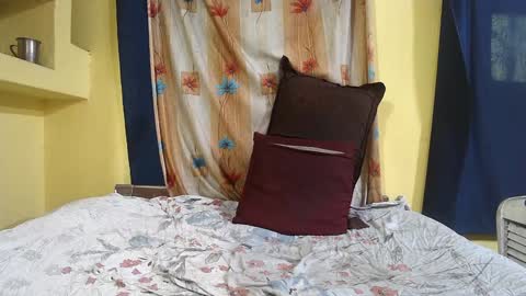 Snapshot of indiancumking chatting on 12.04.24 inindiancumking online show from 12.04.24