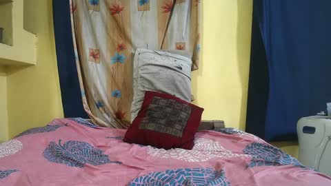 Snapshot of indiancumking chatting on 01.23.25 inindiancumking online show from 01.23.25