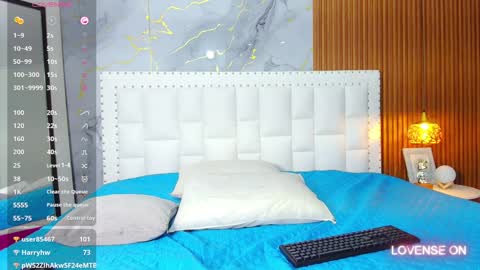 LITTLE AINHOA  online show from 01.30.25