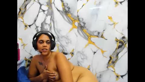 Snapshot of indiandesire4u69 chatting on 06.10.26 Lia online show from 06.10.26