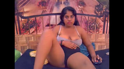 Snapshot of indiandiva27 chatting on 02.03.26 indiandiva27 online show from 02.03.26