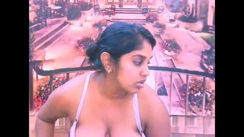 Snapshot of indiandiva27 chatting on 02.16.26 indiandiva27 online show from 02.16.26