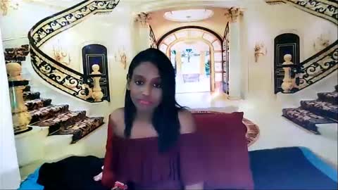 Leah online show from 12.09.24