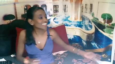 Leah online show from 12.15.24