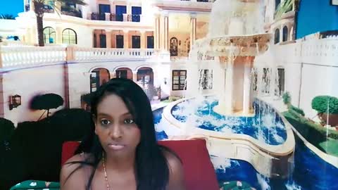 Leah online show from 12.23.24