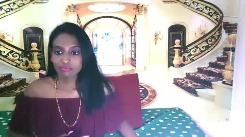 Leah online show from 12.27.24