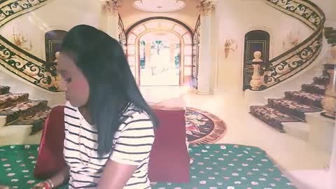 Leah online show from 12.28.24