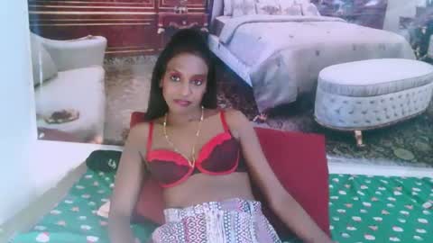 Leah online show from 12.29.24