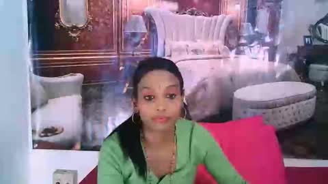 Leah online show from 10.28.25