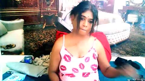 Mika online show from 01.13.26